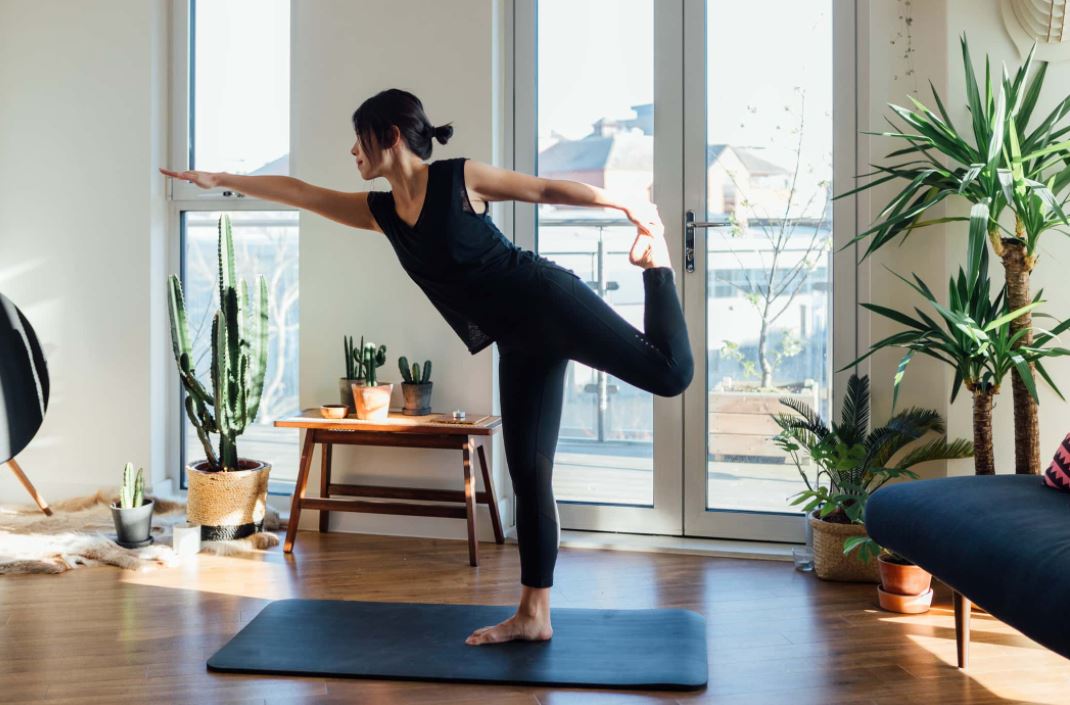 Tập luyện yoga, thiền định có thể giúp bạn tăng cường nội lực chiến thắng bệnh tật